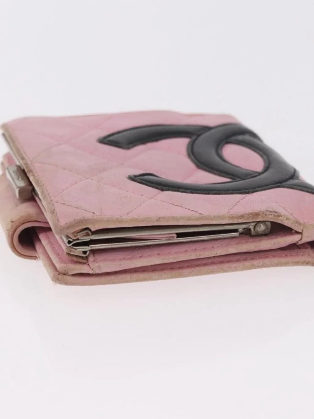 CHANEL brand	chanel color	pink